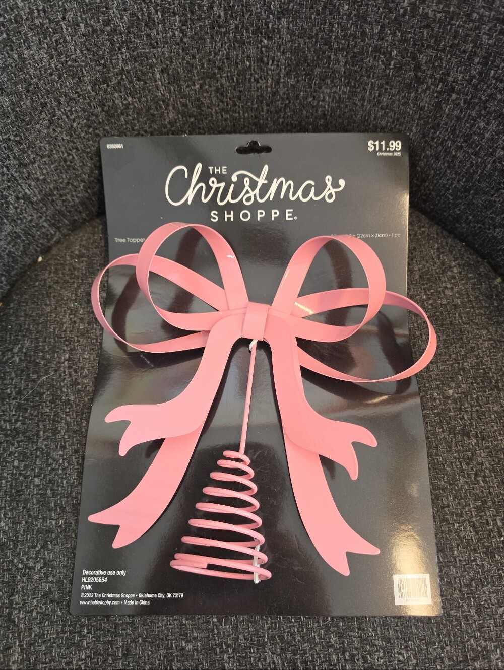 NIP The Christmas Shoppe Tree Topper Glossy Pink Metal Bow 8.7" X 8.3"